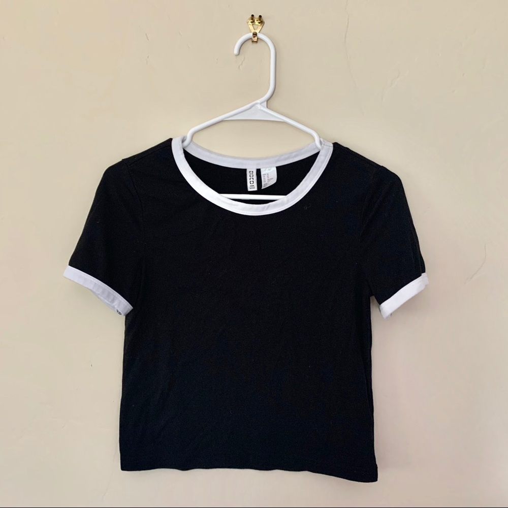 Black and white crop top